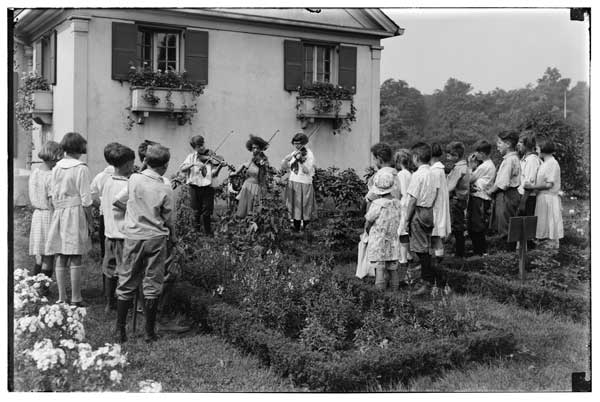 Formal Garden.
First concert in, by students.  1923.
Violin trio.